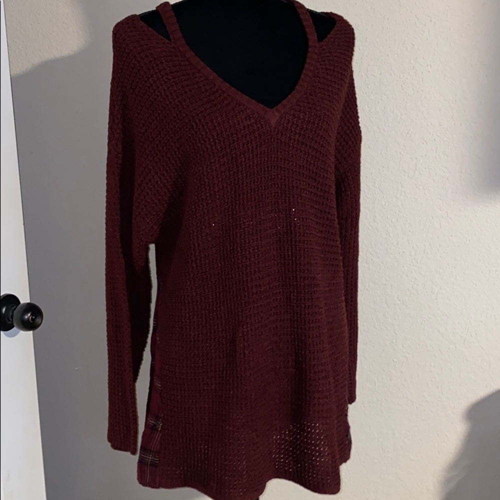 Olivia Sky cold shoulder sweater 1X